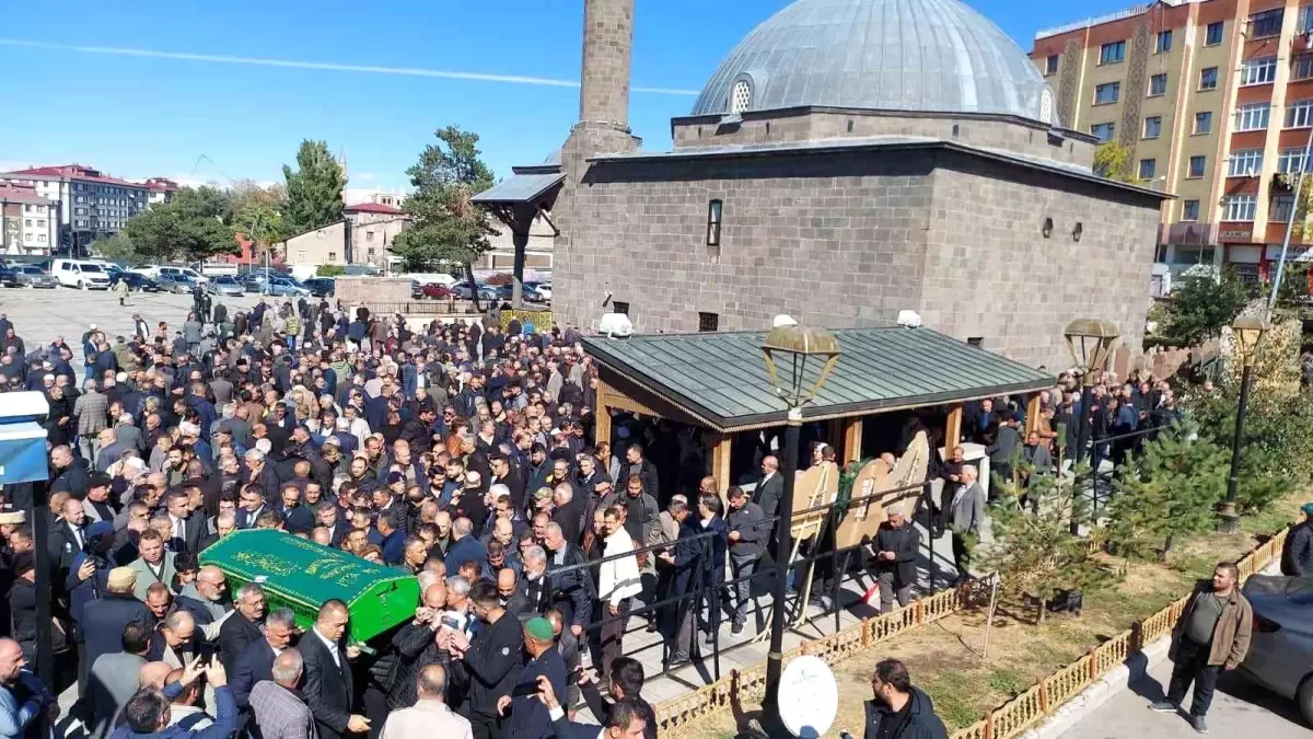 Eski Palandöken Belediye Başkanı İsmail Hakkı Asiltürk Dualarla Uğurlandı