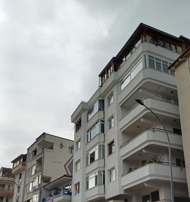 Şarkıcı Güllü'nün adli tıp 'kati' raporu çıktı Şarkıcı Güllü'nün adli tıp 'kati' raporu çıktı