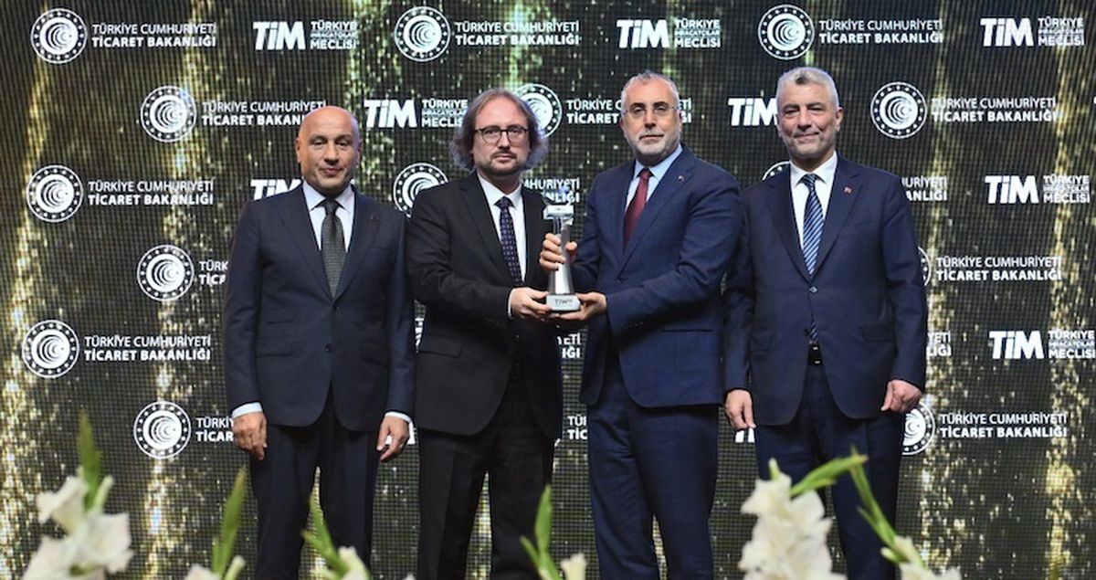 SEMICAL Teknoloji İnovasyon Ödülü Aldı