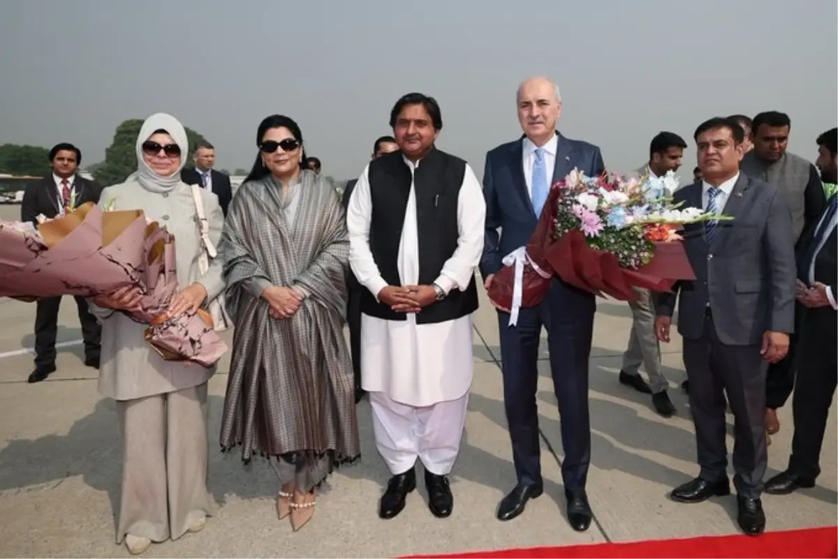 Kurtulmuş Pakistan\'da