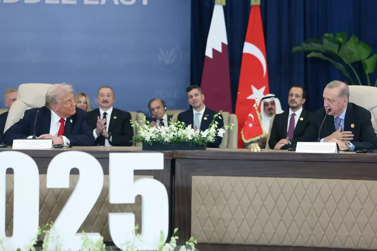 Trump\'ın Erdoğan övgüsünü iki lider alkışlamadı! O anlar kamerada