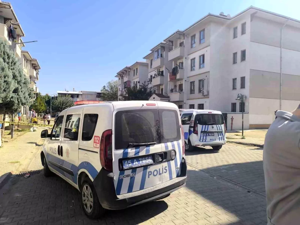 Turgutlu\'da Silahlı Kavga: 1 Yaralı