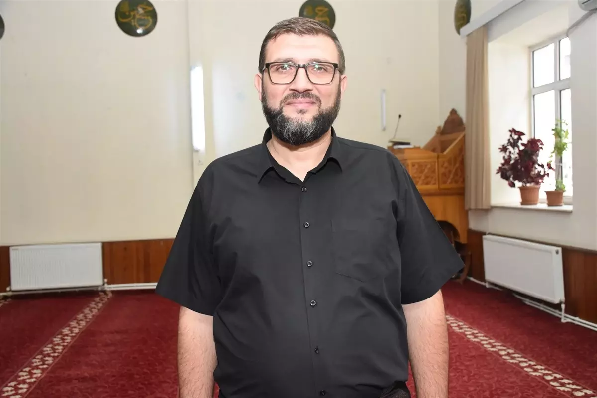 KMÜ\'li Öğrencilerden Engellilere Destek