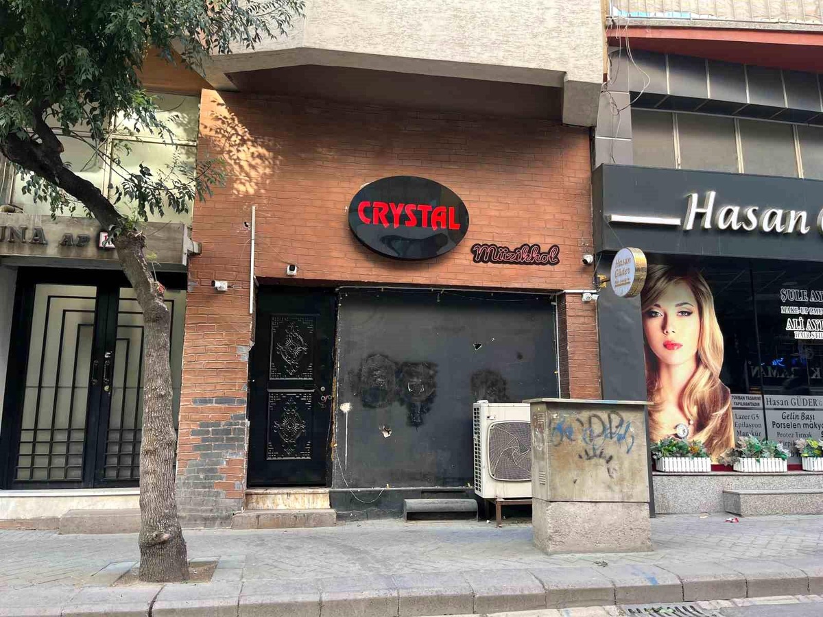 Eskişehir\'de Eğlence Mekanı Kapatıldı