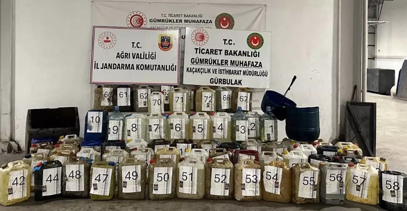 İran\'dan Gelen Otobüste 1 Ton Metamfetamin Ele Geçirildi