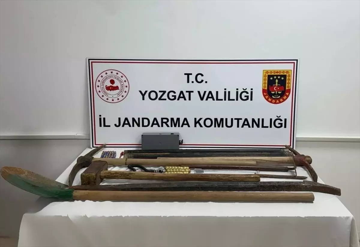 Yozgat\'ta İzinsiz Kazı Yapan 5 Kişi Yakalandı