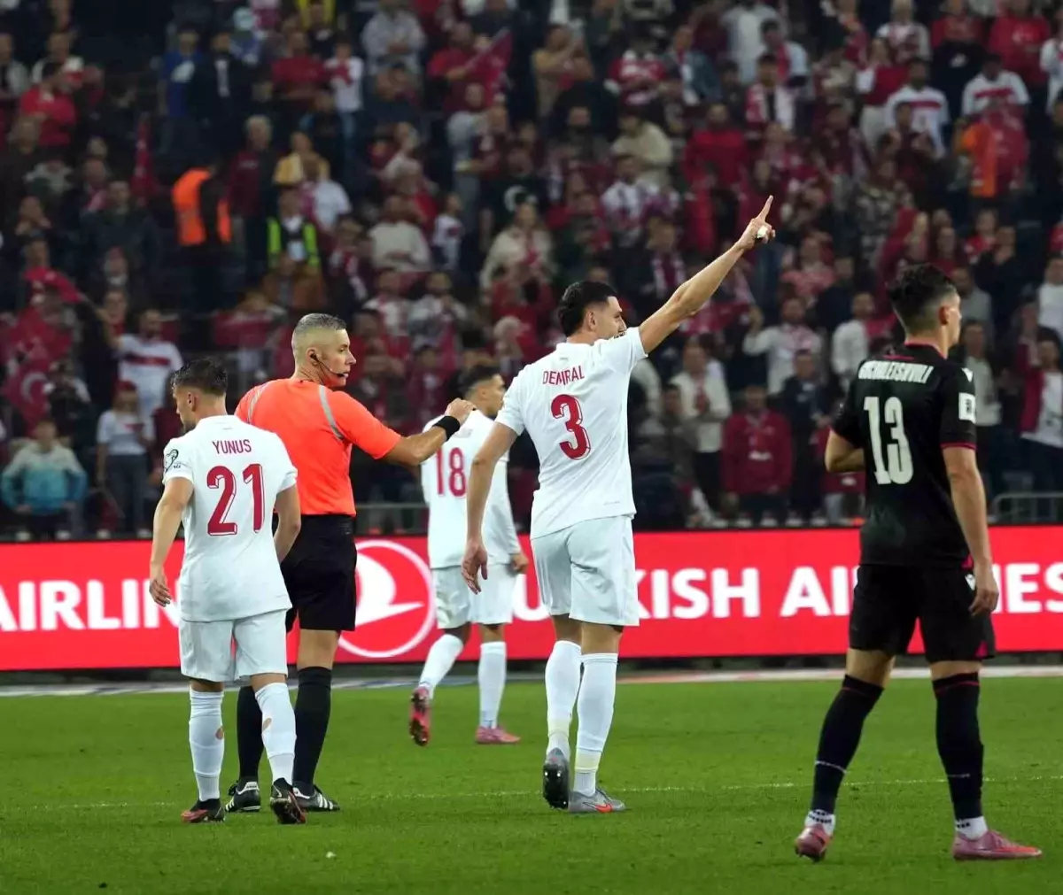 A Milli Takım Gürcistan\'ı 4-1 Yendi