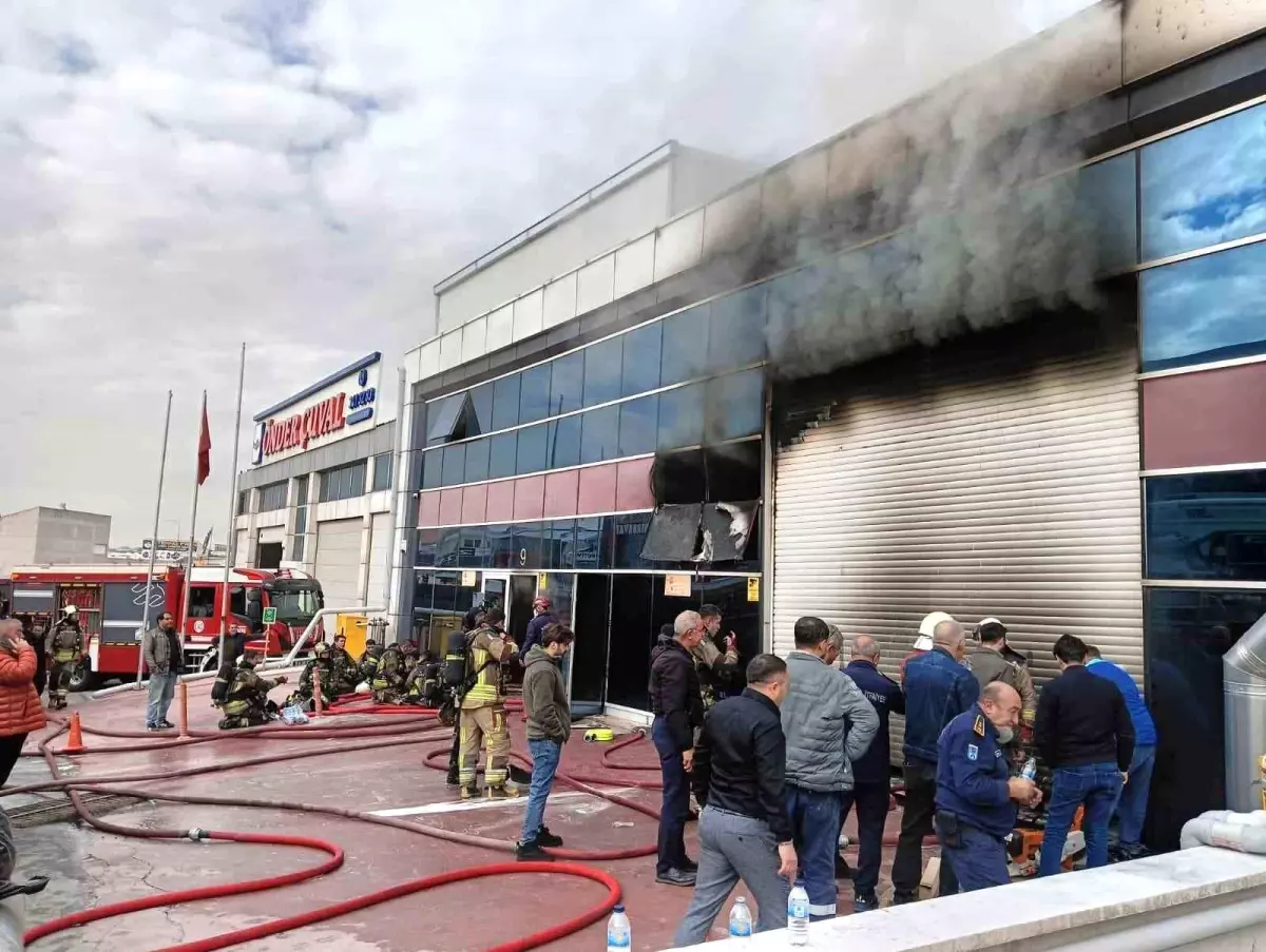 Ankara\'da Yangın Kontrol Altına Alındı