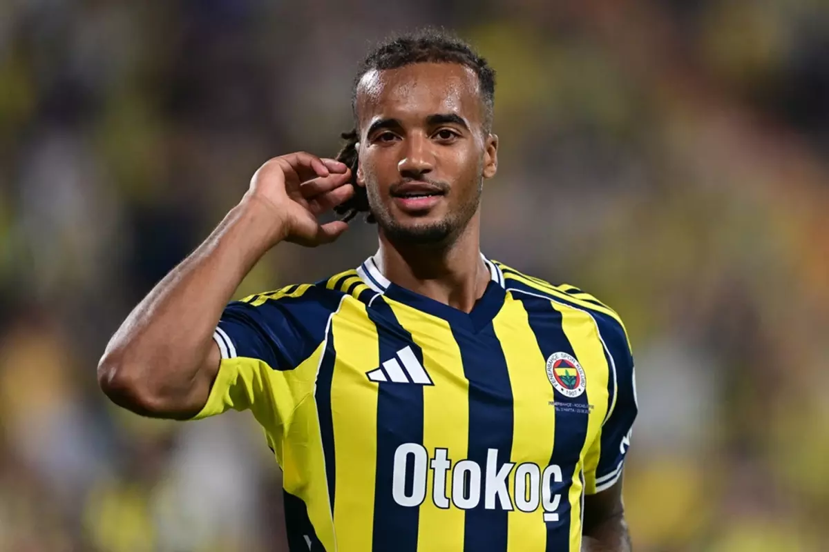 Archie Brown paylaştığı fotoğrafla tepki topladı