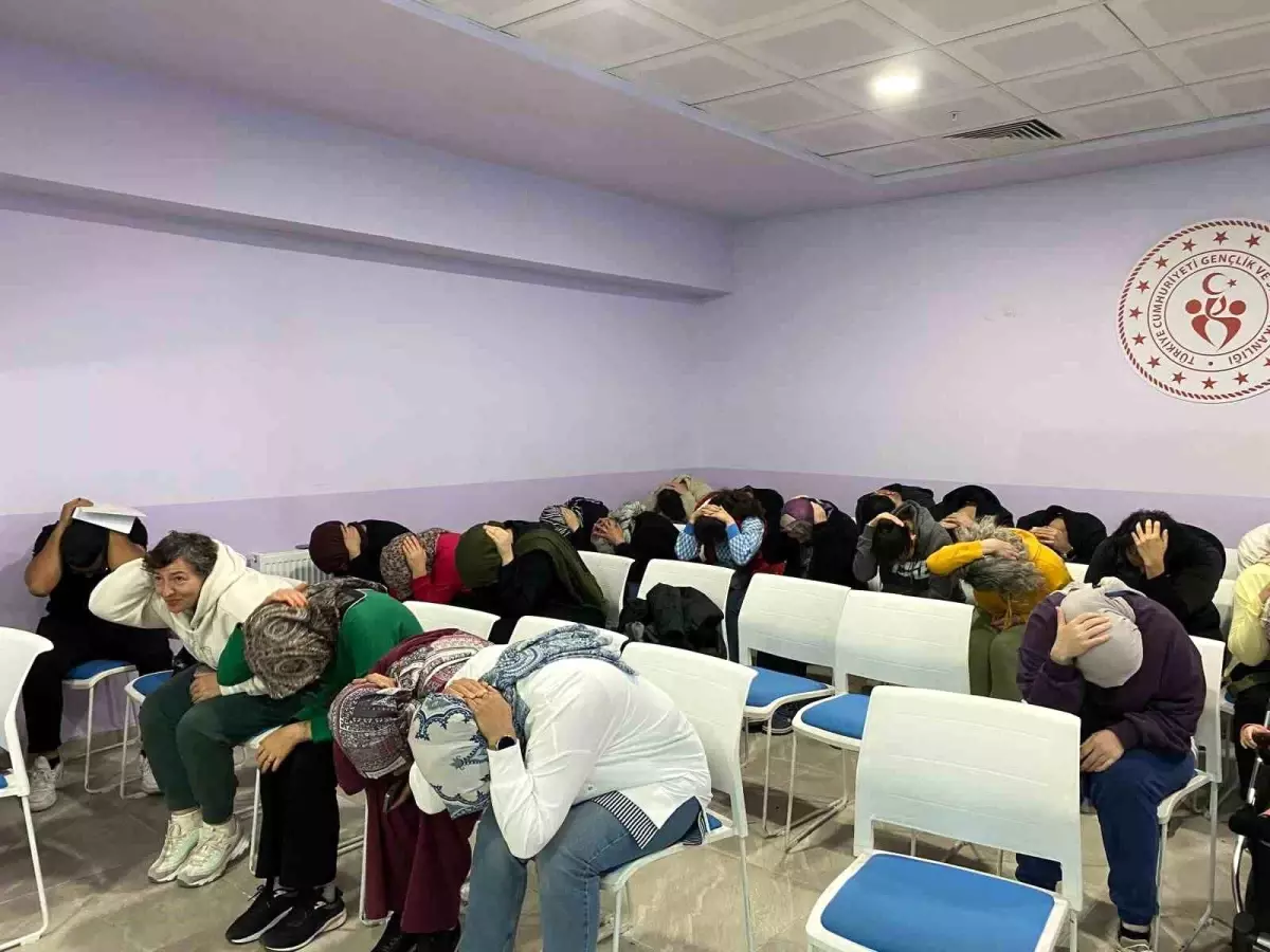 Burdur\'da Personel Afet Eğitimi Aldı