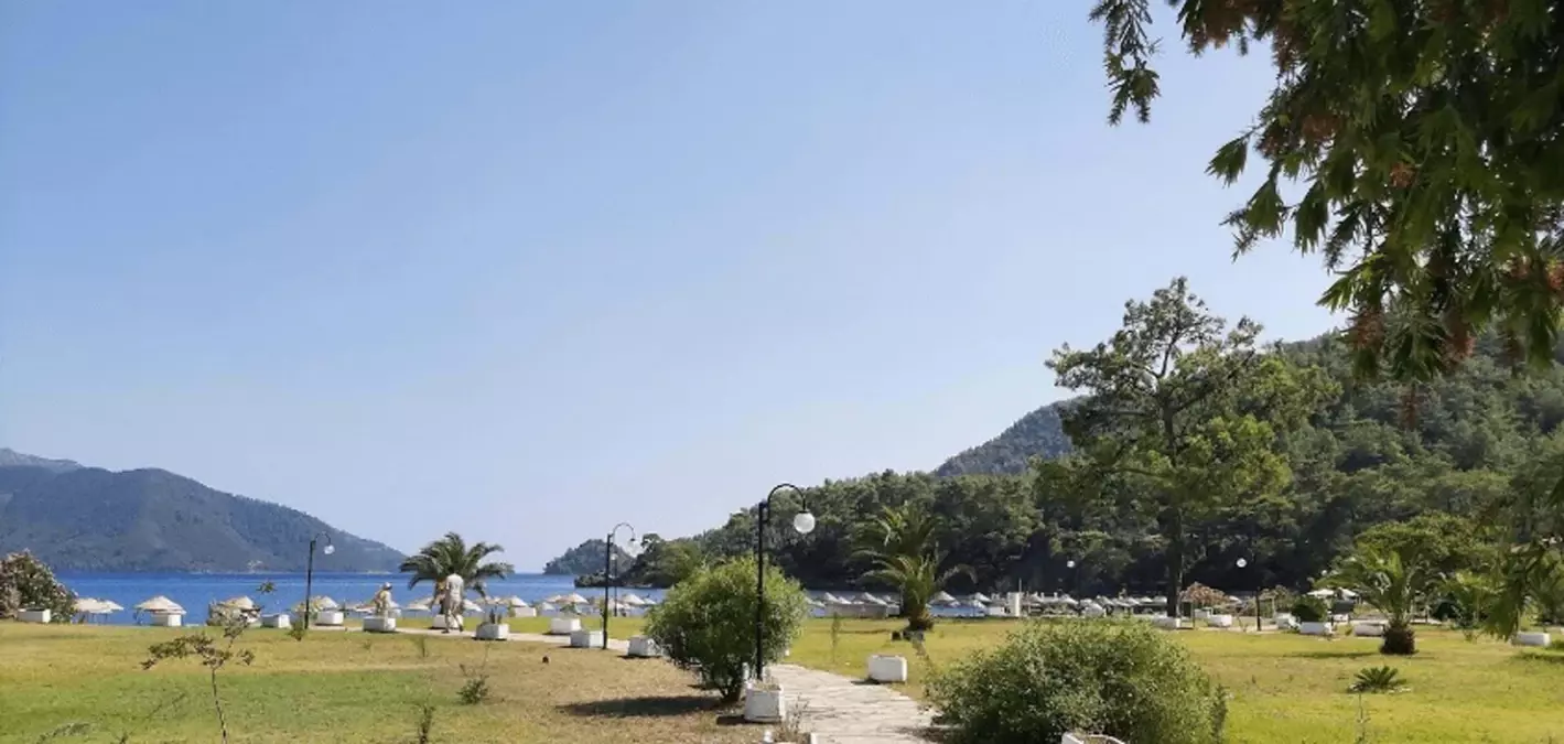 Marmaris\'te Deniz Kurmay Albay Kalp Krizinden Vefat Etti