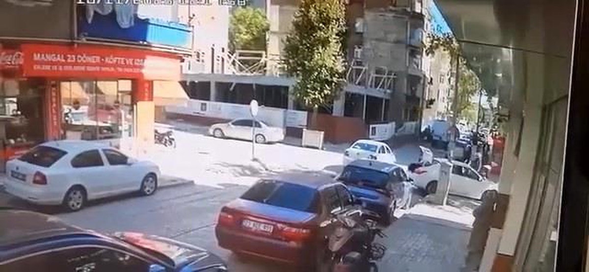 Elazığ\'da Motosiklet Kazası: Sürücü Yaralandı