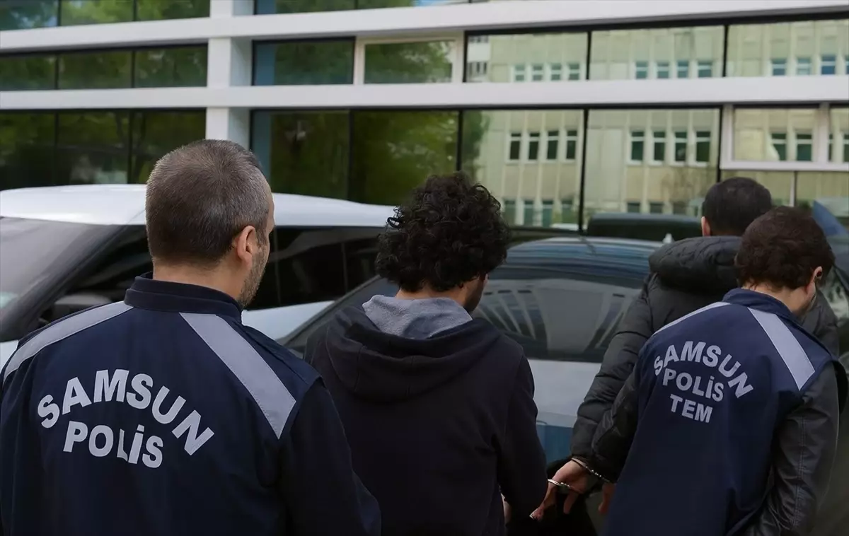 FETÖ\'ye Operasyon: 7 Gözaltı