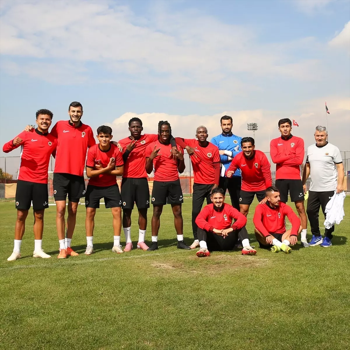 Gençlerbirliği Beşiktaş Maçına Hazırlanıyor