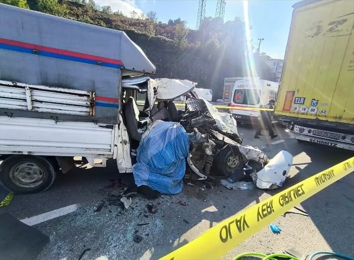 Giresun\'da Trafik Kazası: 1 Ölü, 1 Yaralı