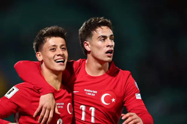 Golden Boy'da Türk rüzgarı! İki yıldızımız ilk 25'te Golden Boy'da Türk rüzgarı! İki yıldızımız ilk 25'te