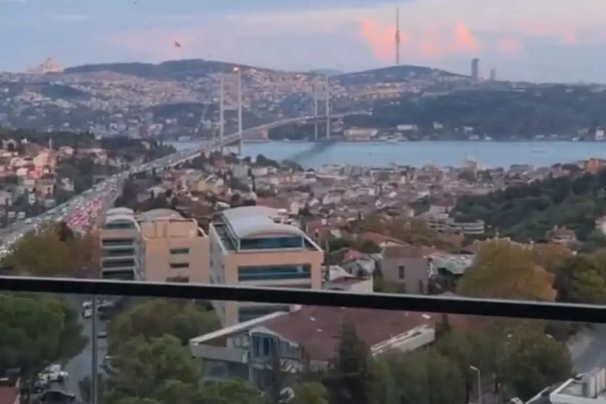 Haftalardır otelde kalıyorlardı! Galatasaraylı yıldızın yeni evinin manzarası büyüledi