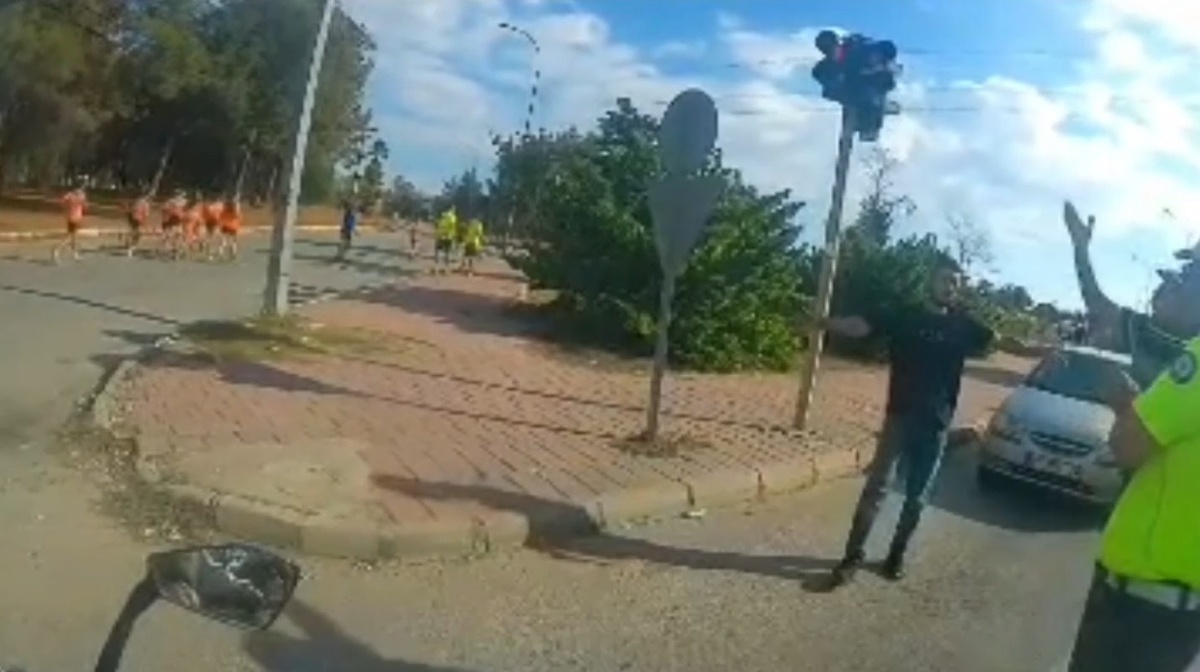 Adana\'da Halk Koşusunda Gerginlik