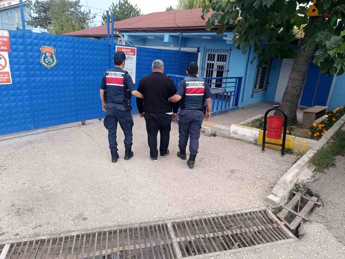 Kastamonu\'da 28 Aranan Şahıs Yakalandı