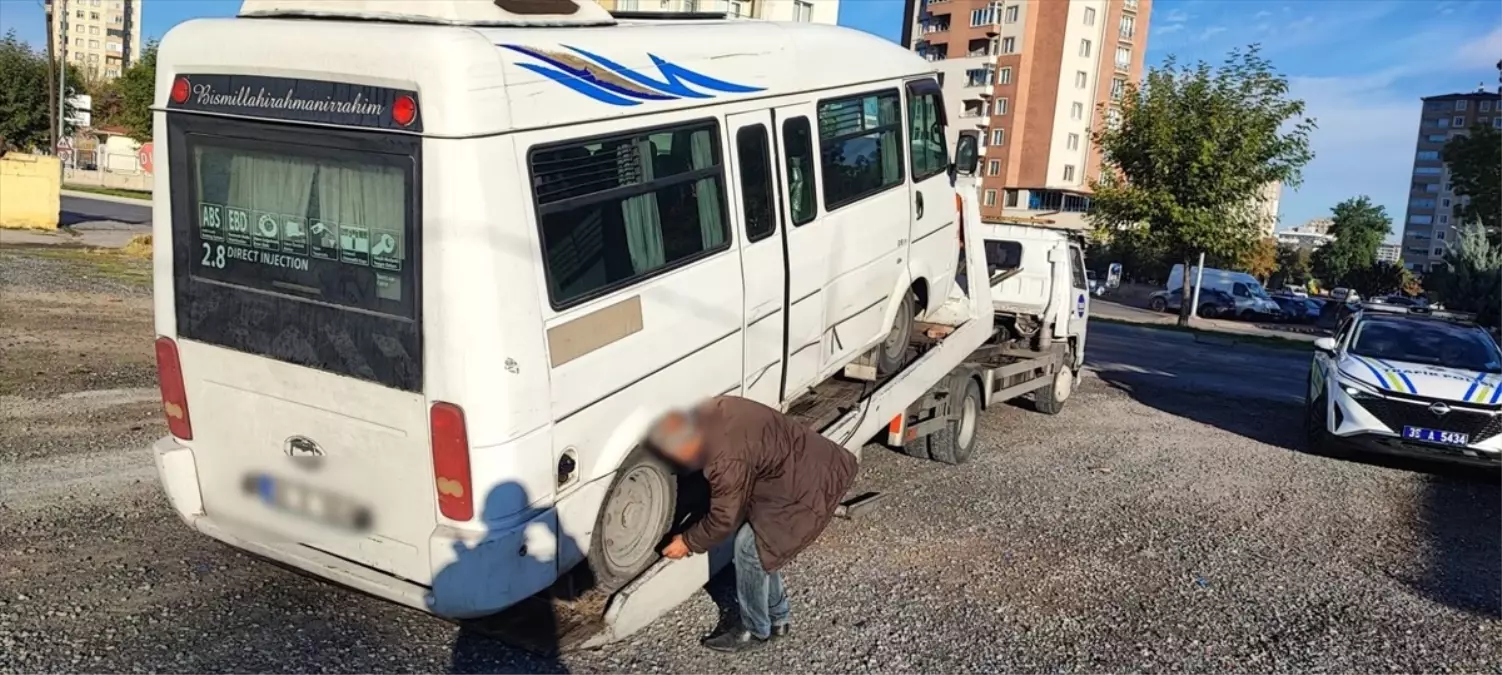 Kayseri\'de Servis Araçlarına Denetim