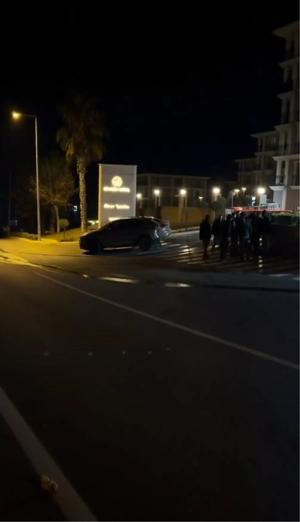 Beylikdüzü\'nde otomobile silahlı saldırı