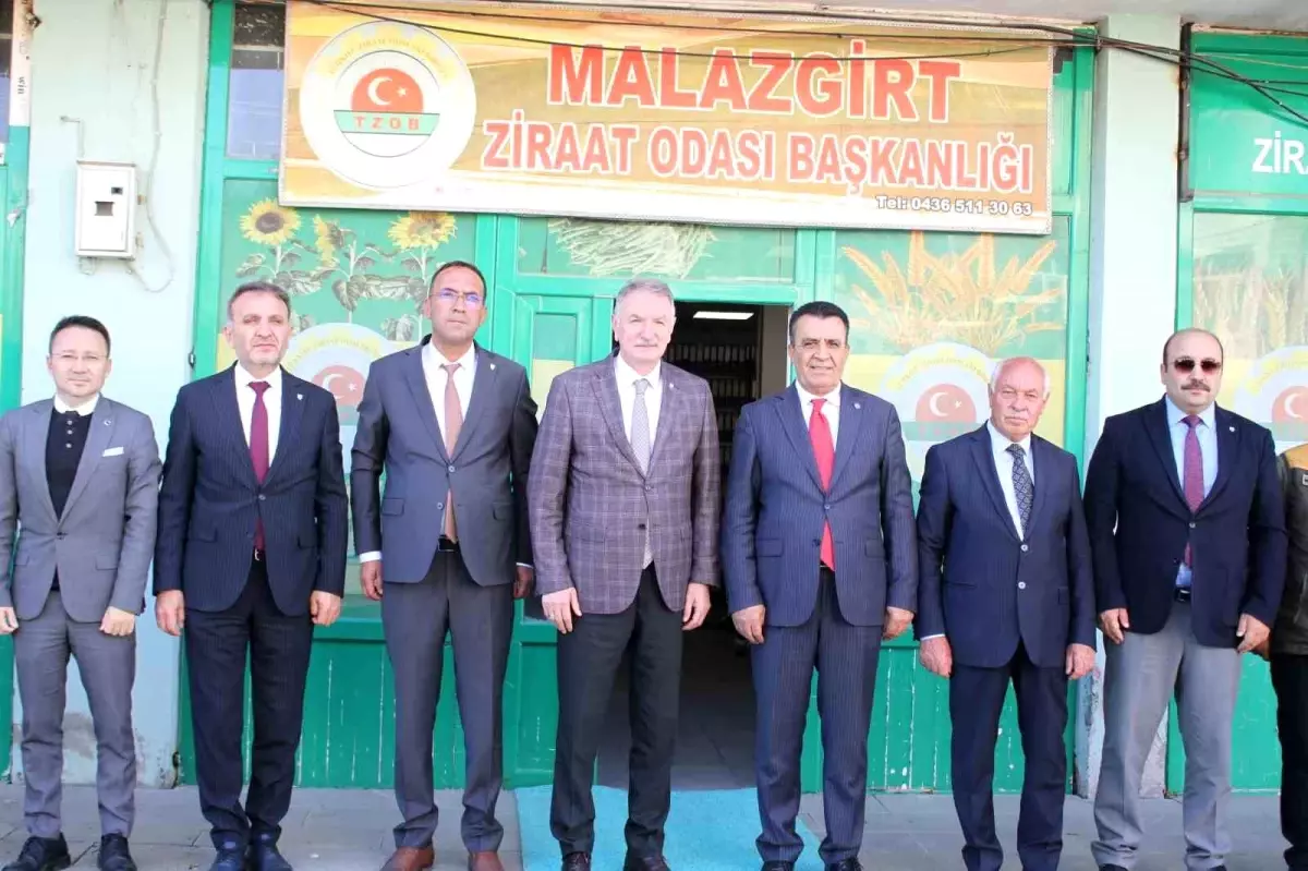 TMO Genel Müdürü Güldal Malazgirt\'te İncelemelerde Bulundu