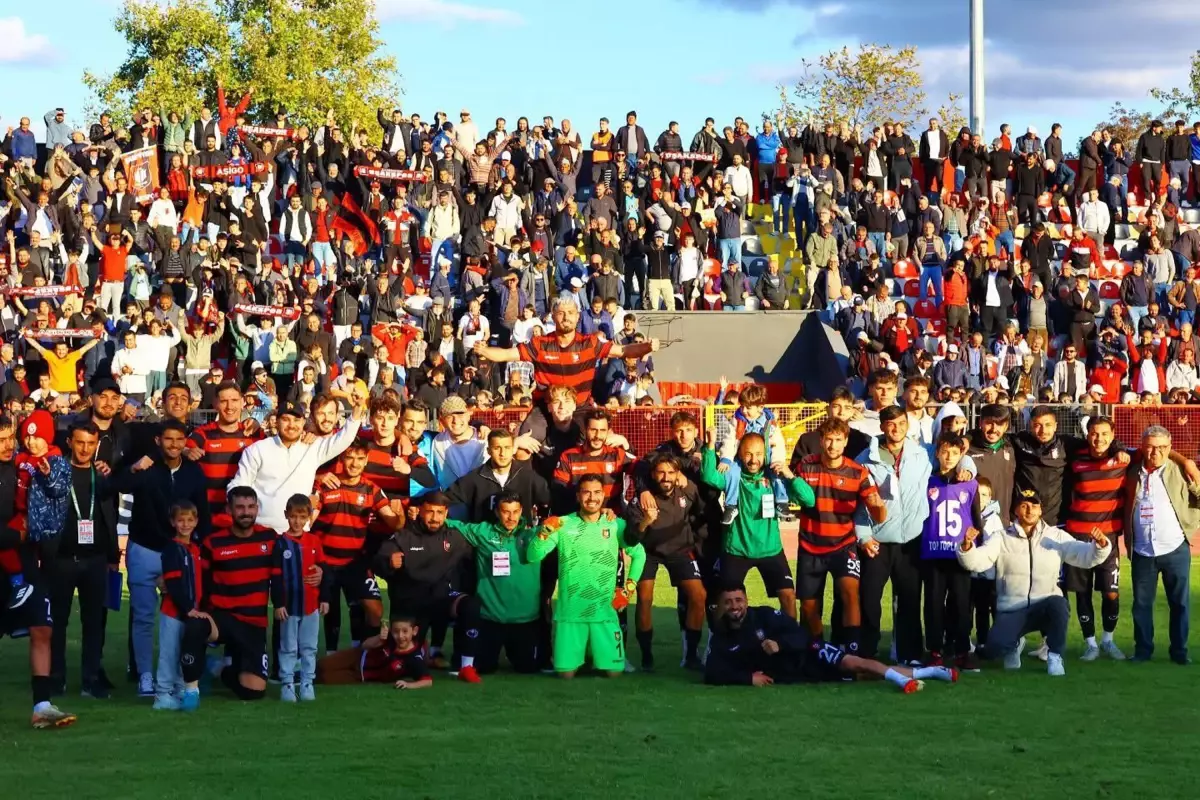 Uşakspor Zorlu Döneme Girdi