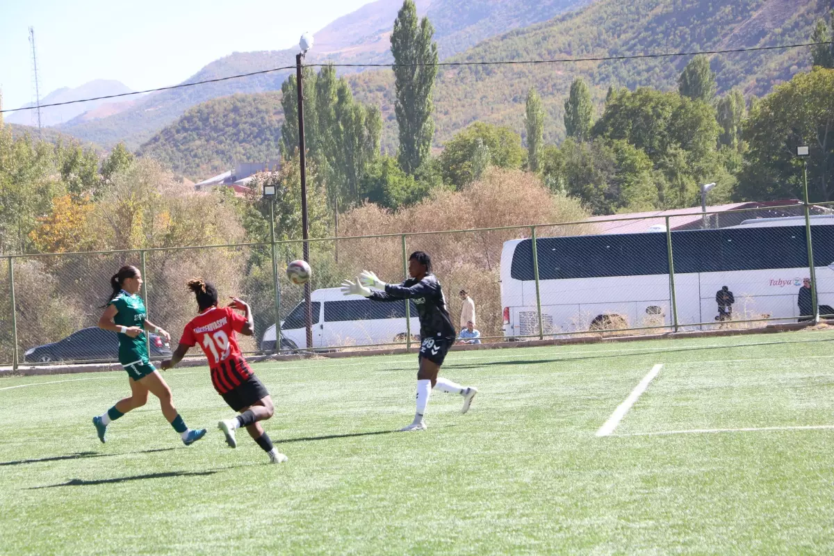 Yüksekova Spor, Giresun\'u 5-0 Mağlup Etti