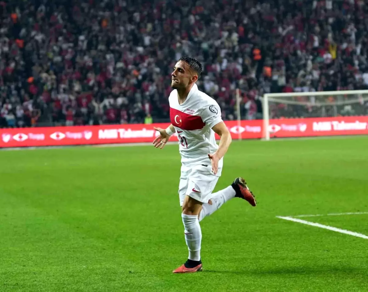 Yunus Akgün 3. Gol Sevincini Yaşadı