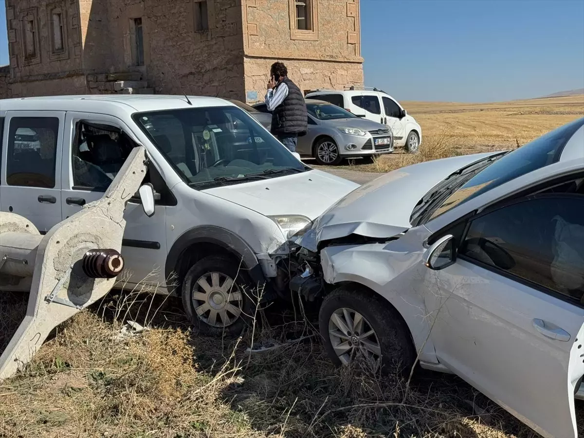 Aksaray\'da Çarpışma: 1 Yaralı