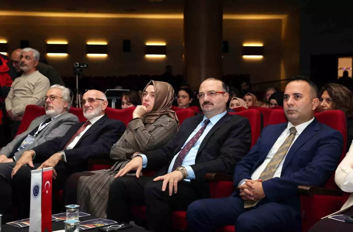 İslam ve Sanat Kongresi Erzurum\'da Başladı