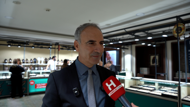Barok Kuyumculuk CEO'su: Gram altın 6 bin TL'yi çok rahat geçecek Barok Kuyumculuk CEO'su: Gram altın 6 bin TL'yi çok rahat geçecek