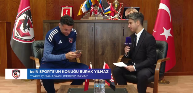 Canlı yayında konuşan Burak Yılmaz'ın telefonuna sürpriz mesaj! Bakın kimden