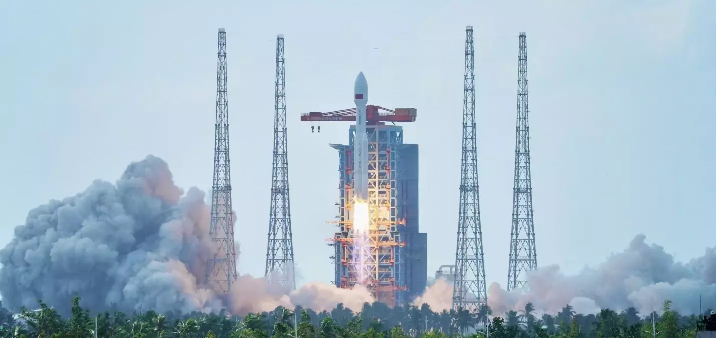 Çin 12. Uydu Grubunu Uzaya Gönderdi