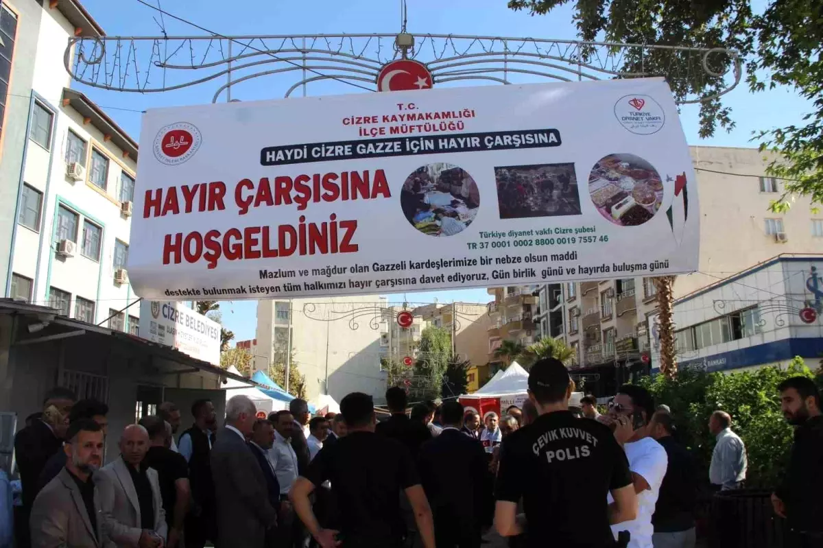 Cizre Müftülüğü, Gazze\'ye yardım göndermek için hayır çarşısı kurdu