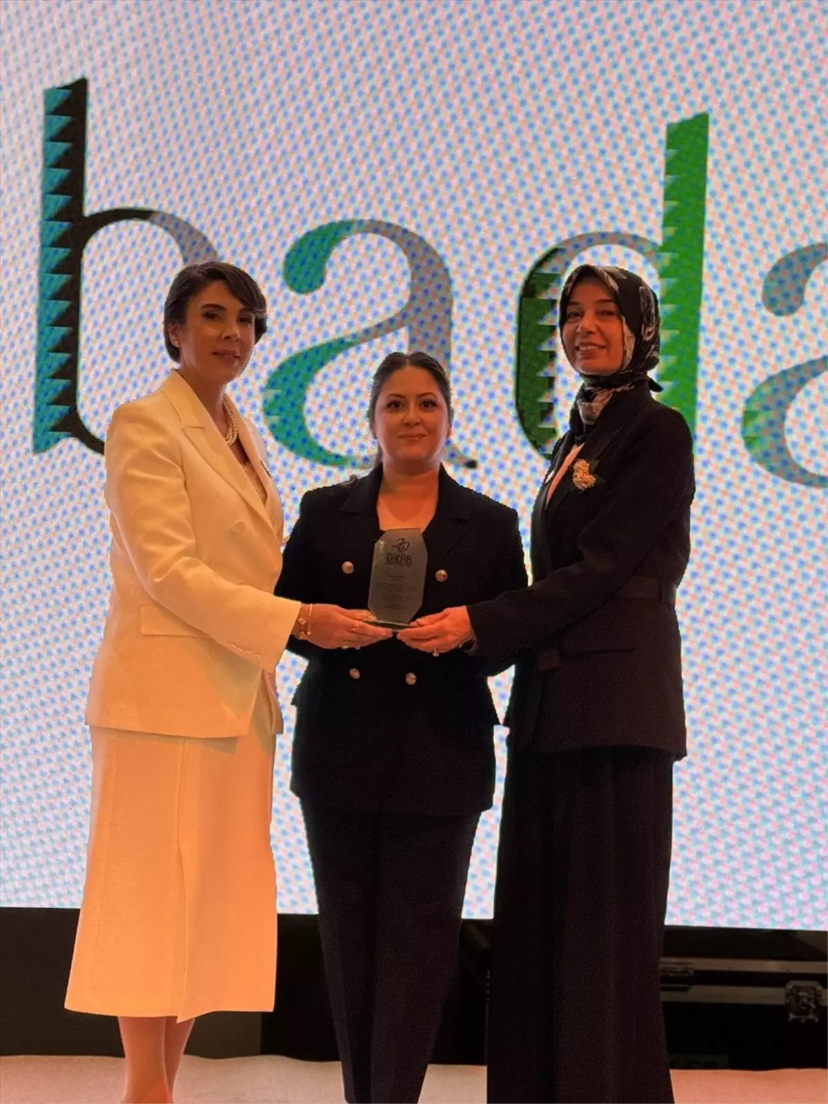 DİKAB\'dan Öğrencilere Burs Desteği