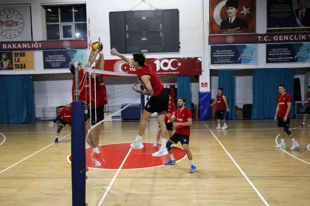 Düzce Belediyesi Voleybol Takımı, Fenerbahçe ile Karşılaşıyor