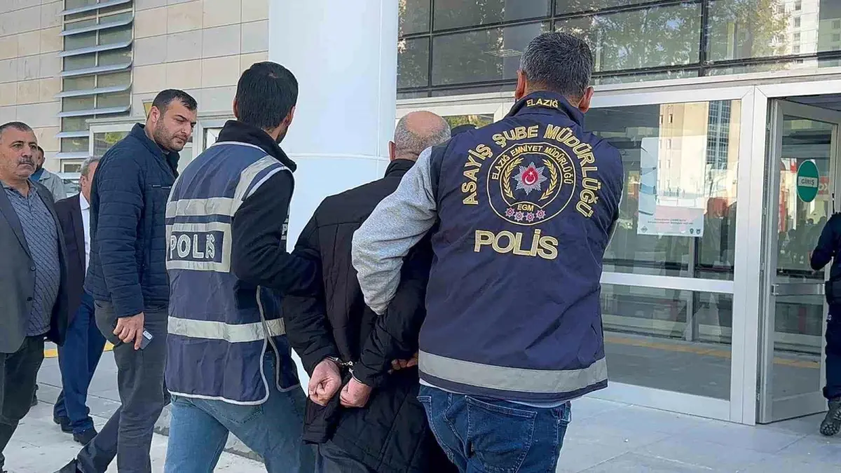 Gazeteci Koca\'ya Silahlı Saldırı