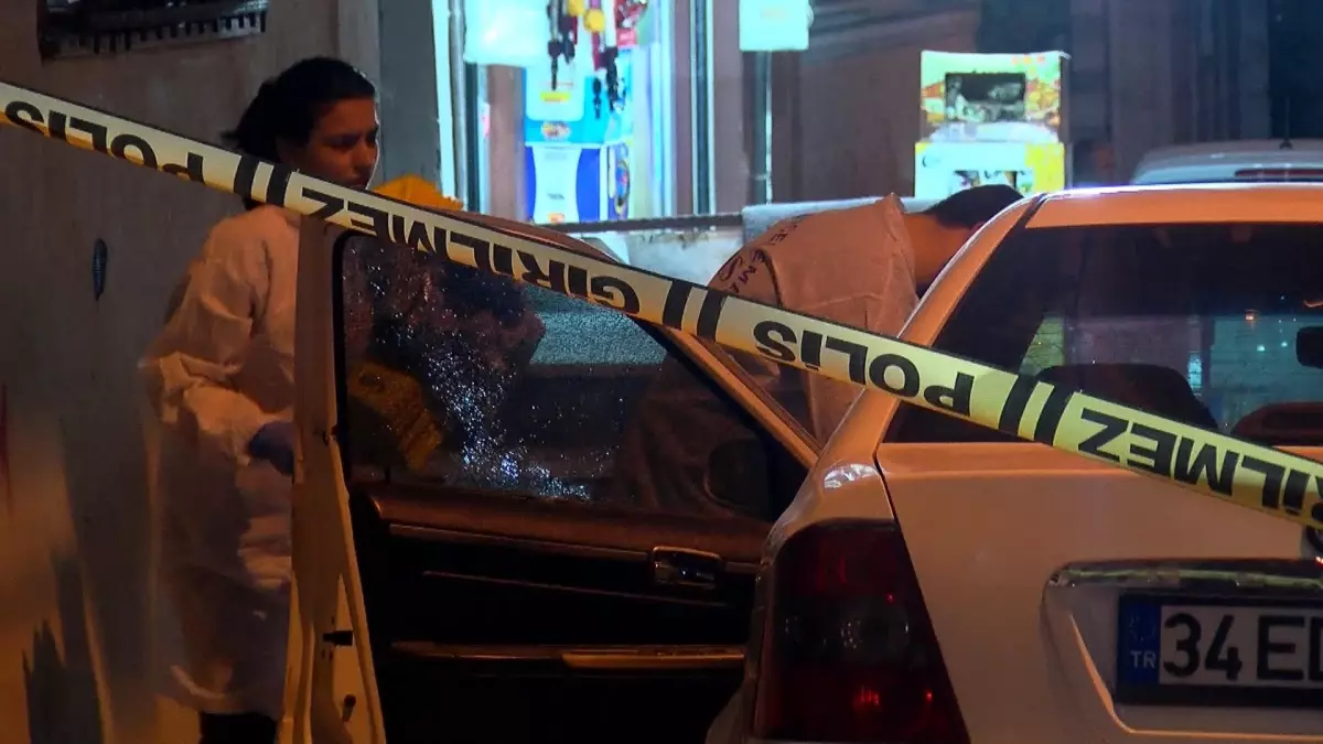 Esenyurt\'ta Kahvehaneye Silahlı Saldırı