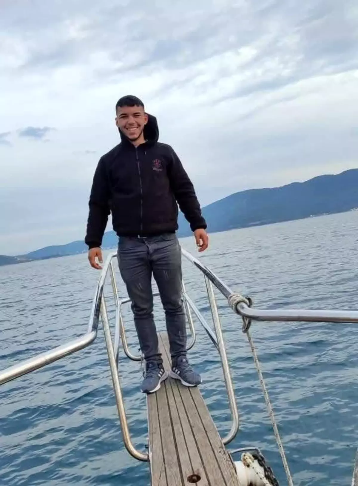 Denizli\'de Kaza: İki Genç Hayatını Kaybetti