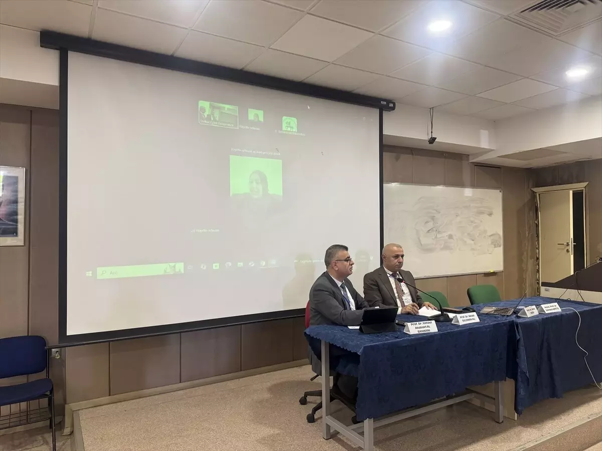 İzmir\'de Medya Hukuku Kongresi Başladı