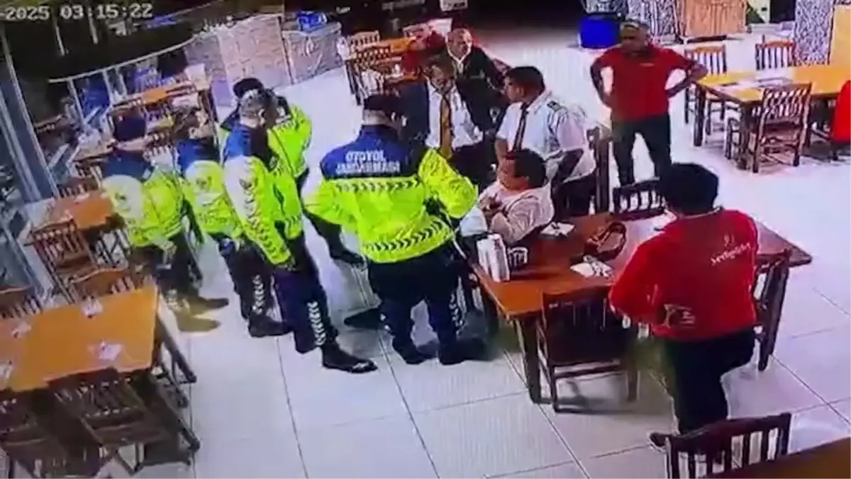 Jandarma, Yemek Yutan Kişiyi Kurtardı