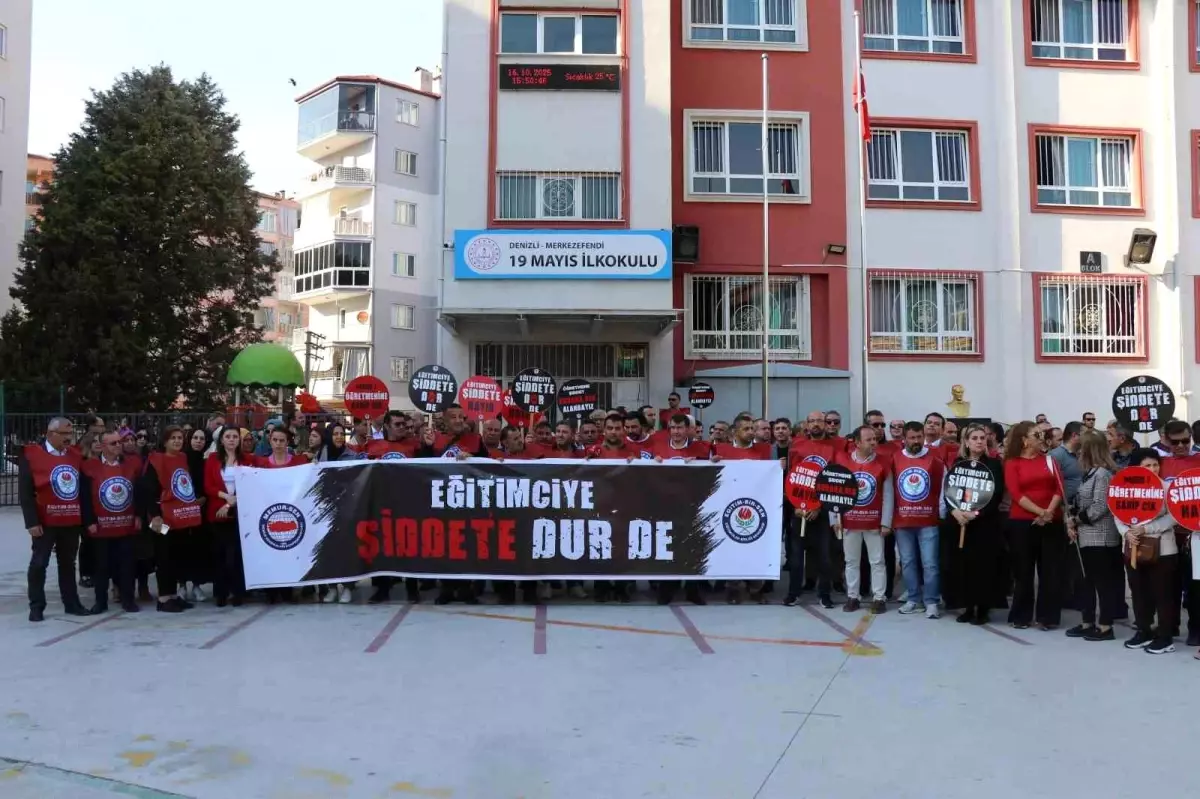 Denizli\'de Okul Müdürüne Silahlı Saldırı