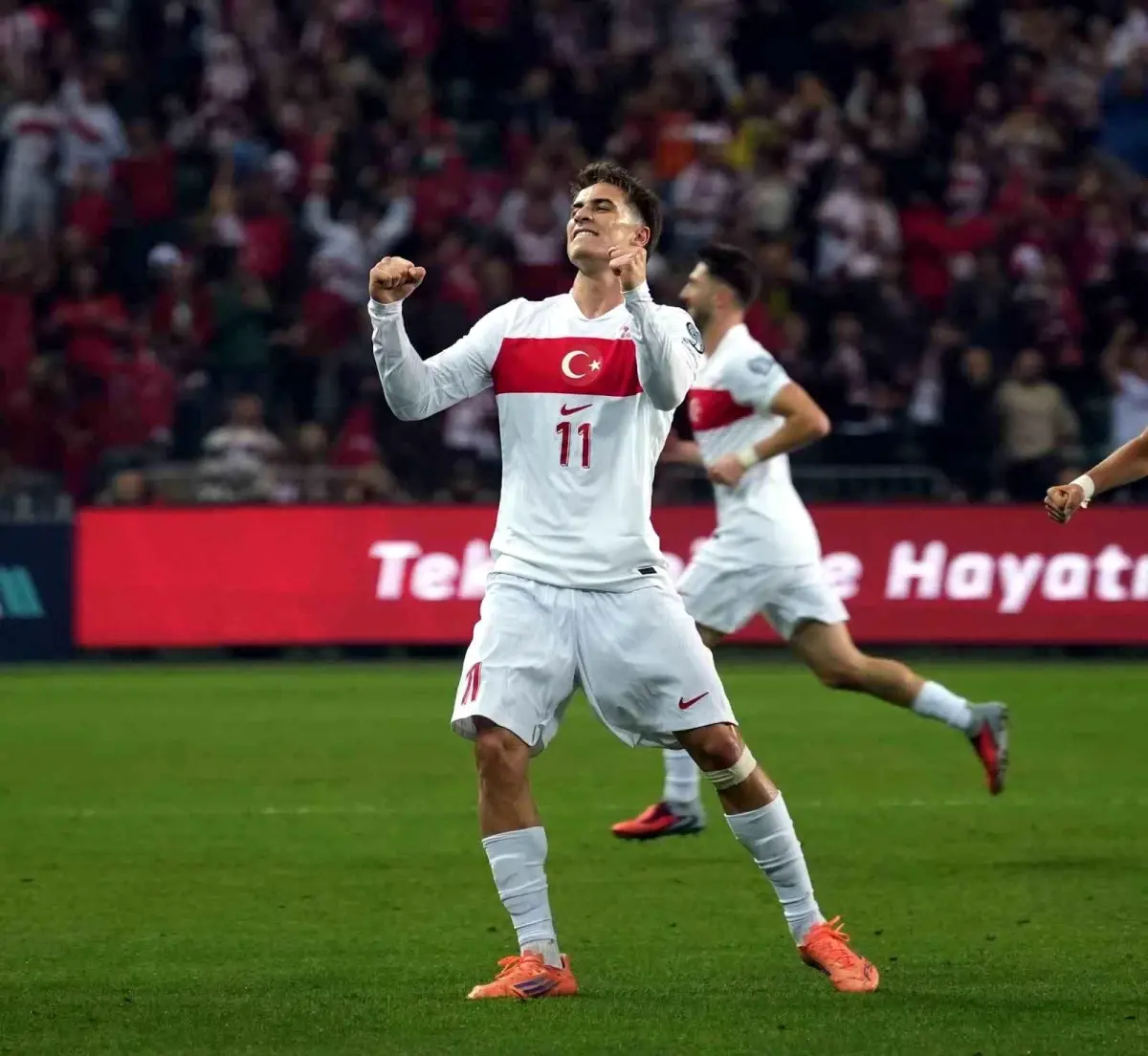 Kenan Yıldız 2025 Akdeniz Mükemmelliyet Ödülü\'nü Kazandı