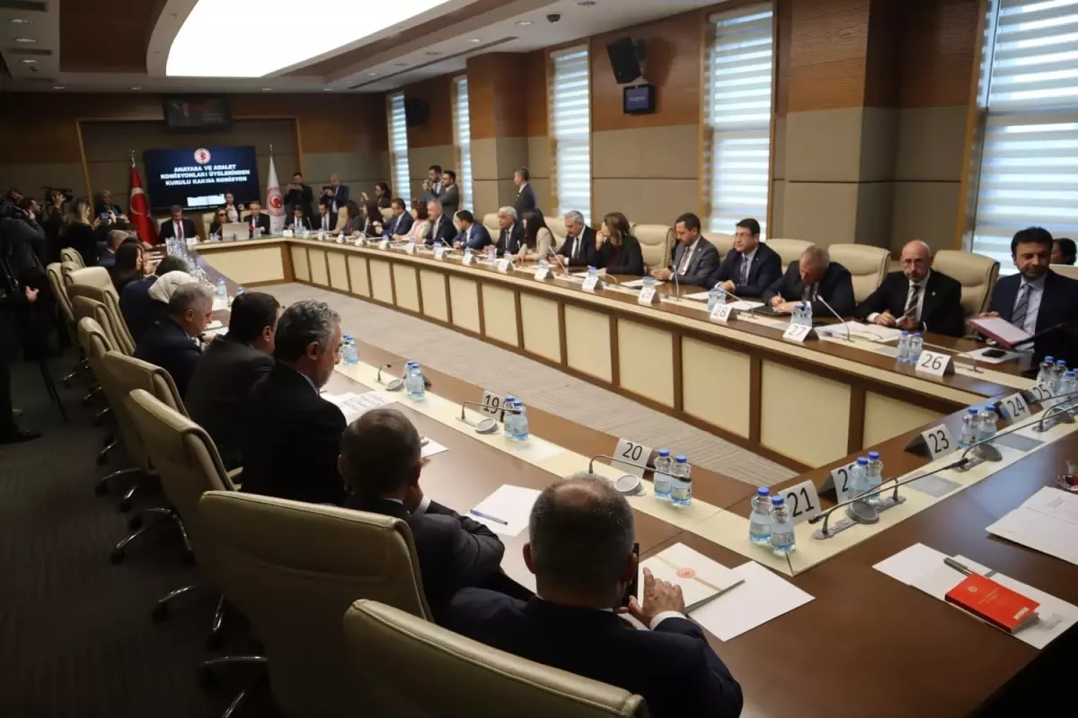 HSK Üye Seçimi İçin Alt Komisyon Kuruldu