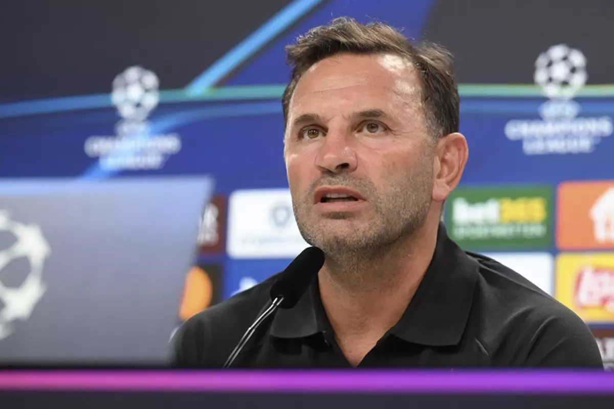 Okan Buruk\'un yüzüne bakmadığı futbolcu yeni takımında kral oldu