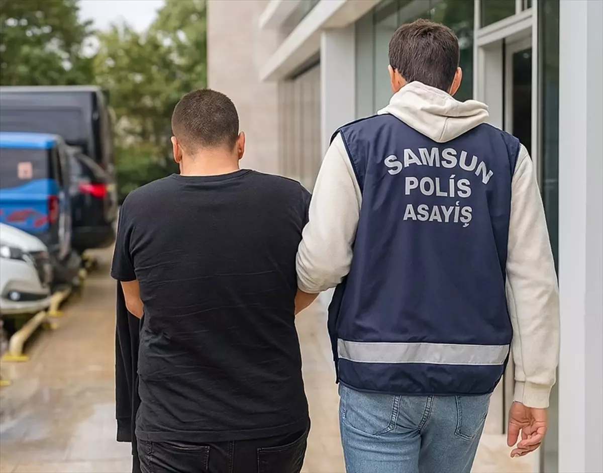 Kuyumcudan Hırsızlık Yapan Şüpheli Yakalandı