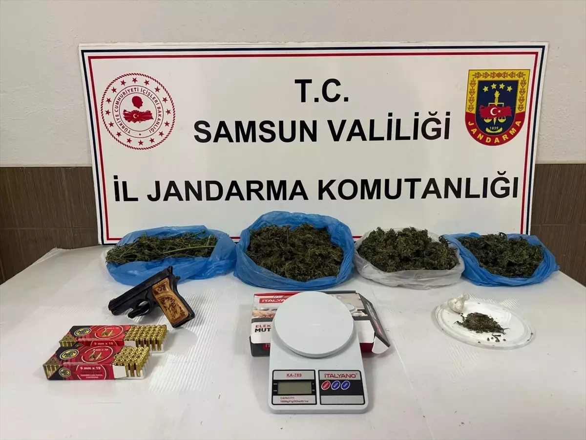Çarşamba\'da Uyuşturucu Operasyonu: 2 Gözaltı