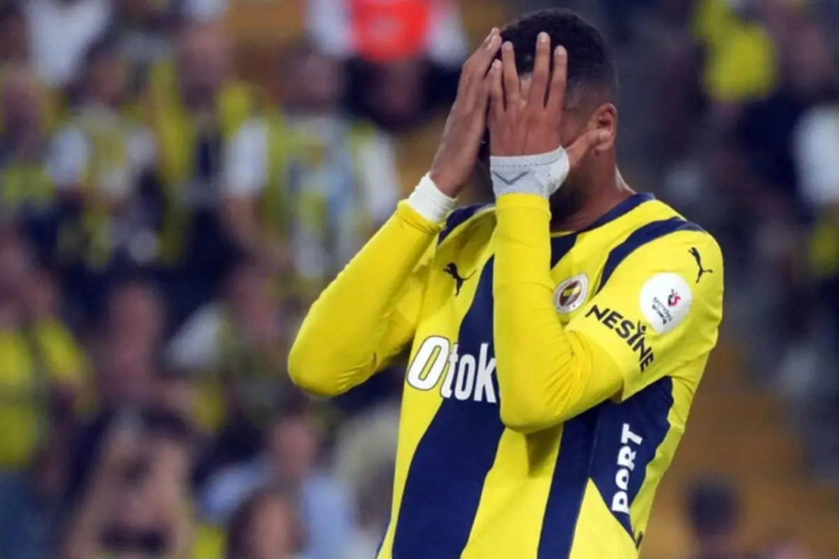 Son karar verildi! Fenerbahçe\'de beklenen ayrılık