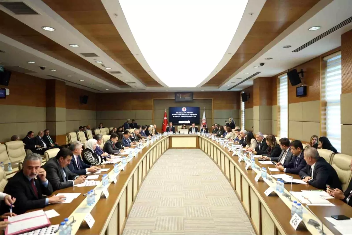HSK Üye Seçimi İçin Alt Komisyon Kuruldu
